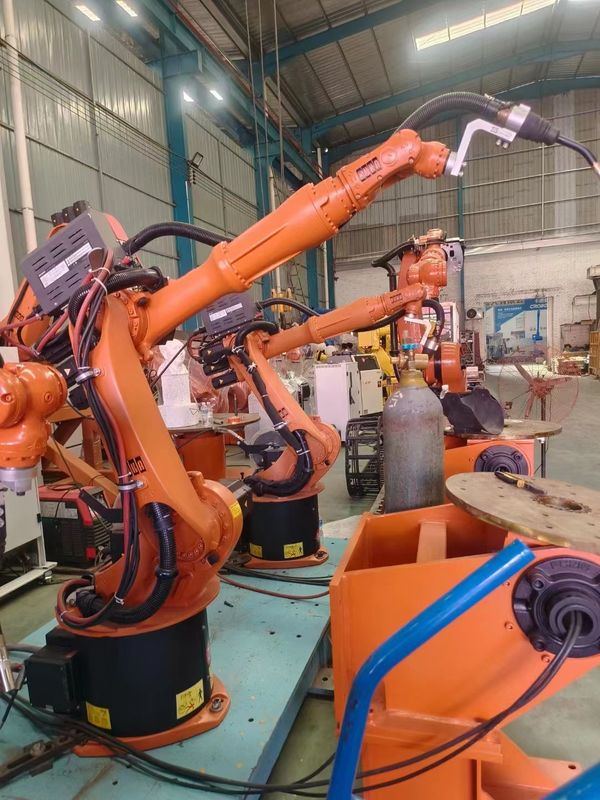 KUKA KR16 L6 Робот используемый промышленный робот рукой, сварочный робот, загрузочный робот, ручной робот