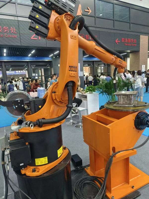KUKA KR16 L6 Робот используемый промышленный робот рукой, сварочный робот, загрузочный робот, ручной робот