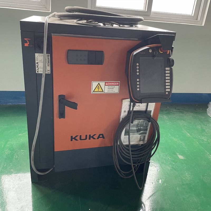 Полезная нагрузка KUKA Kr16 Сварный робот с контроллером XP 1611 мм Reach Fronius Сварный источник обработки сборки режущая нагрузка
