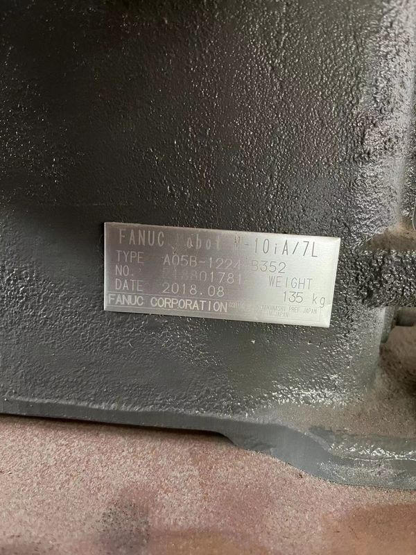 FANUC M-10iA/7L, 7 кг полезной нагрузки, 1633 мм дальности действия, дуговая сварка Загрузка и разгрузка деталей, Обработка деталей, сборка