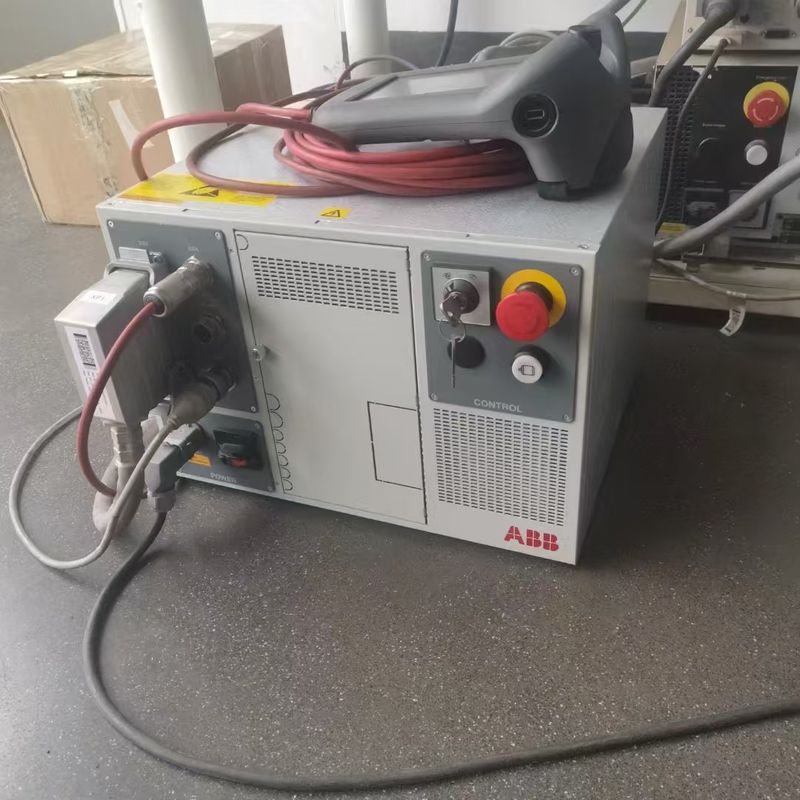 ABB IRB 1200 (5/0.9) Робот для обработки деталей, полировки, измерения, сборки деталей