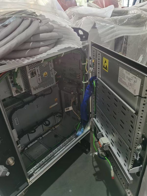 IRB 4600-60/2.05 IRC5 Контроллер Используемые роботы ABB 6 оси Роботизированная рука 2050 мм Диапазон высоко надежен и эффективен