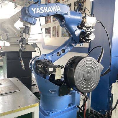 Используемый сварочный аппарат RD 350 робота дуговой сварки Yaskawa MA1440