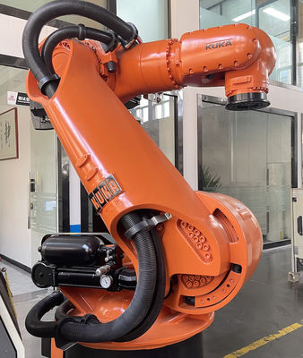Подержанный робот заварки пятна роботов KR360 KUKA промышленный сотруднический