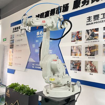 ABB IRB1600-10/1.45 использовало робот заварки лазера