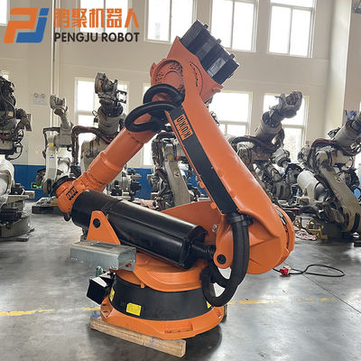 Ось 6 использовала промышленные роботы KUKA KR210-2K