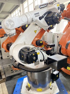 Робот чистой доски KUKA KR60 HA-CR Palletizing