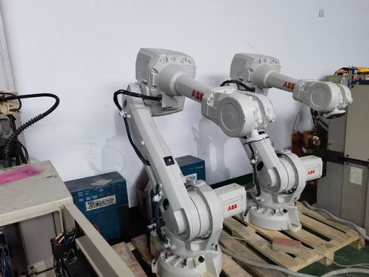 АББ IRB 4600-60/2.05 2050 мм Робот средней дальности для автоматизированной обработки машин и материалов
